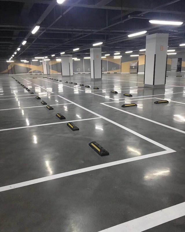 密封固化地坪為什么可以使用20年不起砂？