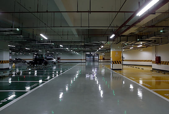 地下停車場做密封固化會打滑嗎？